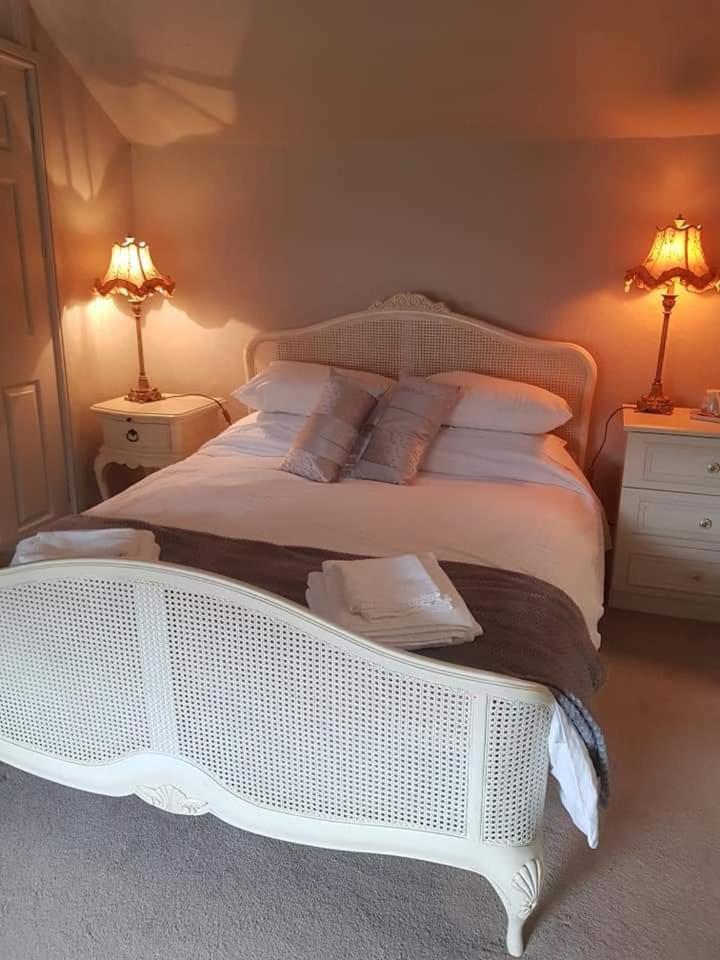 Отель The Swan Topcliffe Экстерьер фото